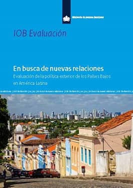 Cover of the Spanish report 'En busca de nuevas relaciones'